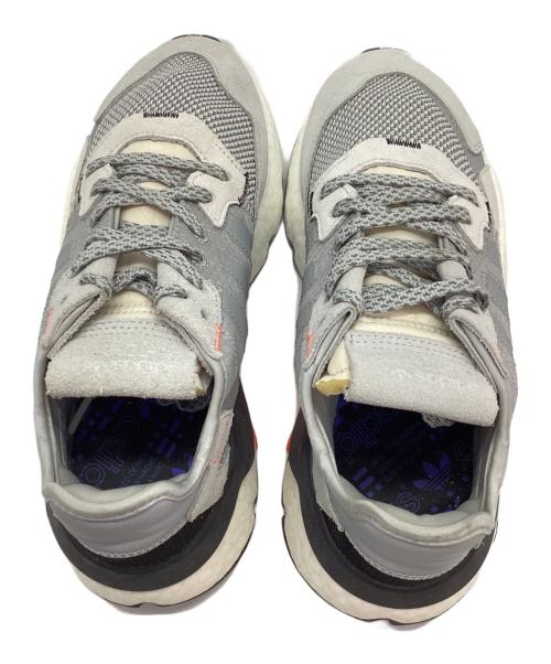 adidas（アディダス）adidas (アディダス) ローカットスニーカー グレー サイズ:26cmの古着・服飾アイテム