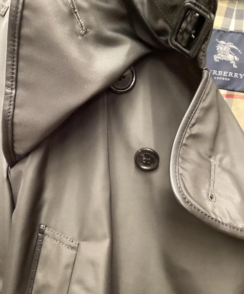 BURBERRY LONDON（バーバリーロンドン）BURBERRY LONDON (バーバリーロンドン) トレンチコート ブラック サイズ:Lの古着・服飾アイテム