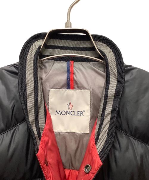 MONCLER（モンクレール）MONCLER (モンクレール) ダウンジャケット グレー×ブラック サイズ:1の古着・服飾アイテム