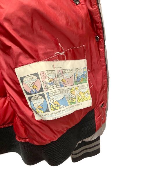 MONCLER（モンクレール）MONCLER (モンクレール) ダウンジャケット グレー×ブラック サイズ:1の古着・服飾アイテム
