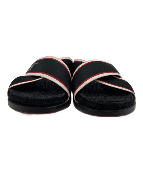 Christian Louboutin（クリスチャン・ルブタン）Christian Louboutin (クリスチャン・ルブタン) サンダル/ホットクロスフラット ブラック×レッド サイズ:25.5cmの古着・服飾アイテム