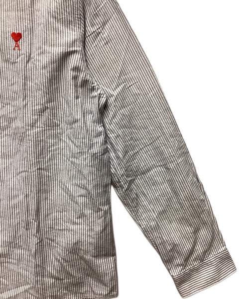 AMI Alexandre Mattiussi（アミアレクサンドルマテュッシ）AMI Alexandre Mattiussi (アミアレクサンドルマテュッシ) 長袖シャツ グレー×ホワイト サイズ:42の古着・服飾アイテム