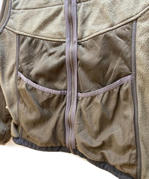 Columbia（コロンビア）Columbia (コロンビア) ナイロンジャケット レッド×グレー サイズ:Mの古着・服飾アイテム