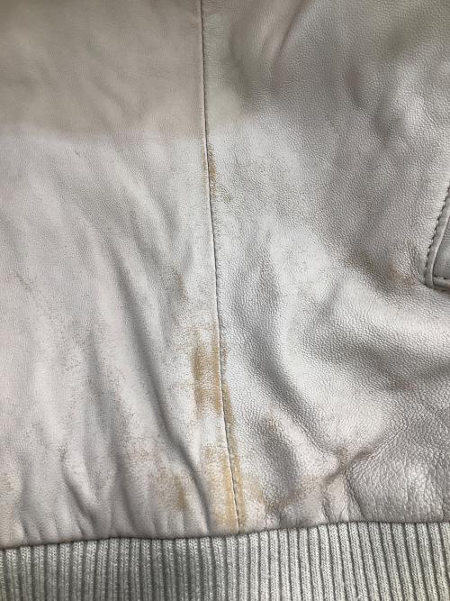 EVISEN（エビセン）EVISEN (エビセン) ラムレザージャケット ベージュ サイズ:Lの古着・服飾アイテム