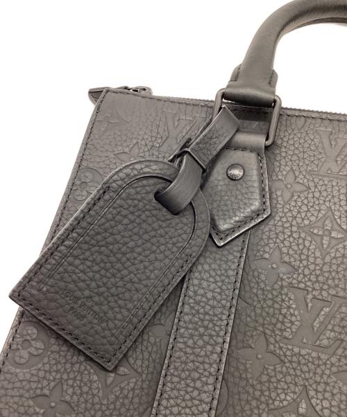 LOUIS VUITTON（ルイ ヴィトン）LOUIS VUITTON (ルイ ヴィトン) 2WAYショルダーバッグ/モノグラム・トリヨン・サックプラ・クロス ブラックの古着・服飾アイテム