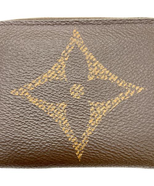 LOUIS VUITTON（ルイ ヴィトン）LOUIS VUITTON (ルイ ヴィトン) コインケース/モノグラム・ジャイアント・ジッピーコインパース ブラウンの古着・服飾アイテム