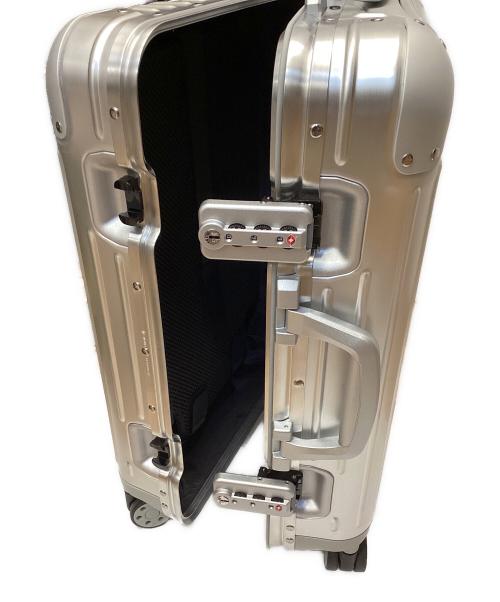 RIMOWA（リモワ）RIMOWA (リモワ) キャリーバッグ/キャビンS シルバーの古着・服飾アイテム