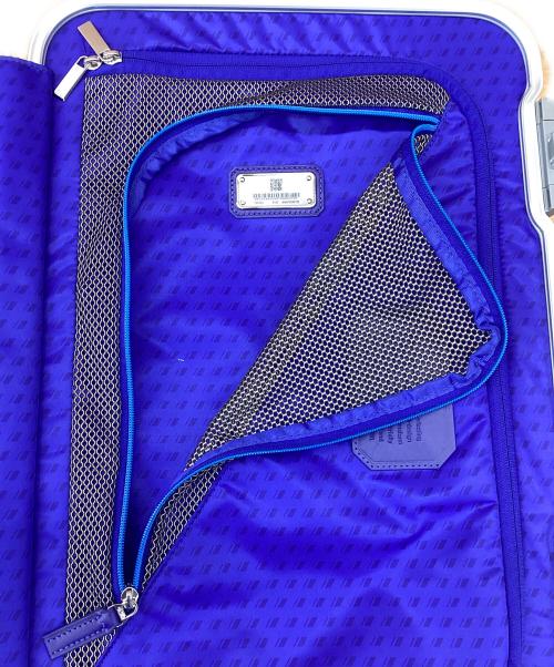 TUMI（トゥミ）TUMI (トゥミ) キャリーバッグ シルバーの古着・服飾アイテム