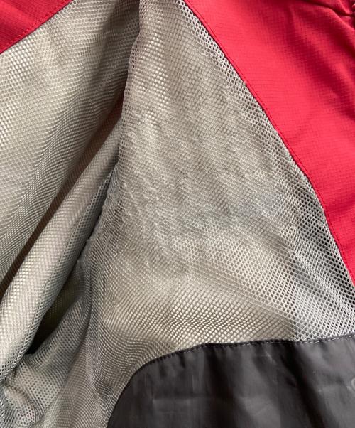 MARMOT（マーモット）MARMOT (マーモット) マウンテンパーカー レッド サイズ:Mの古着・服飾アイテム