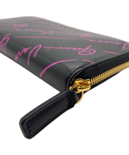 GIANNI VERSACE（ジャンニ・ヴェルサーチ）GIANNI VERSACE (ジャンニ・ヴェルサーチ) 長財布 ブラック×ピンクの古着・服飾アイテム