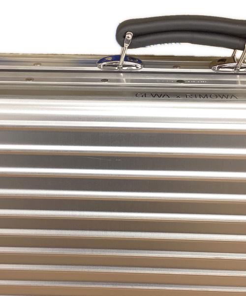 RIMOWA（リモワ）RIMOWA (リモワ) GEWA (GEWA) バイオリンケース シルバー×ブラックの古着・服飾アイテム