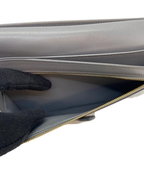 CELINE（セリーヌ）CELINE (セリーヌ) 2つ折り財布 グレーの古着・服飾アイテム