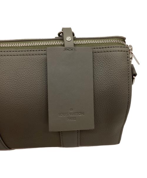 LOUIS VUITTON（ルイ ヴィトン）LOUIS VUITTON (ルイ ヴィトン) ショルダーバッグ/アエログラム・シティ・キーポル グレー×オーリブの古着・服飾アイテム
