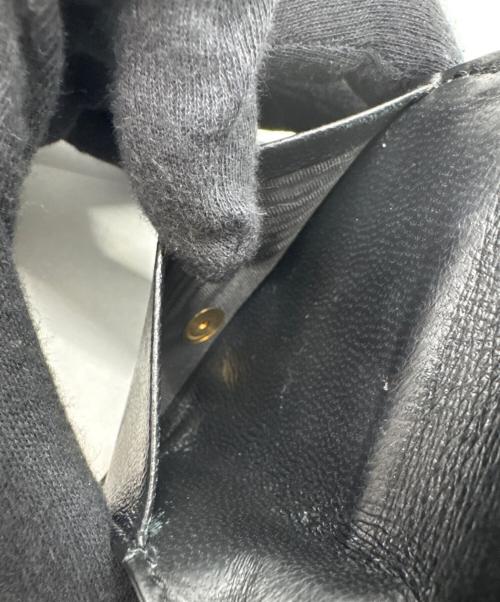 MARNI（マルニ）MARNI (マルニ) 3つ折り財布 オリーブの古着・服飾アイテム