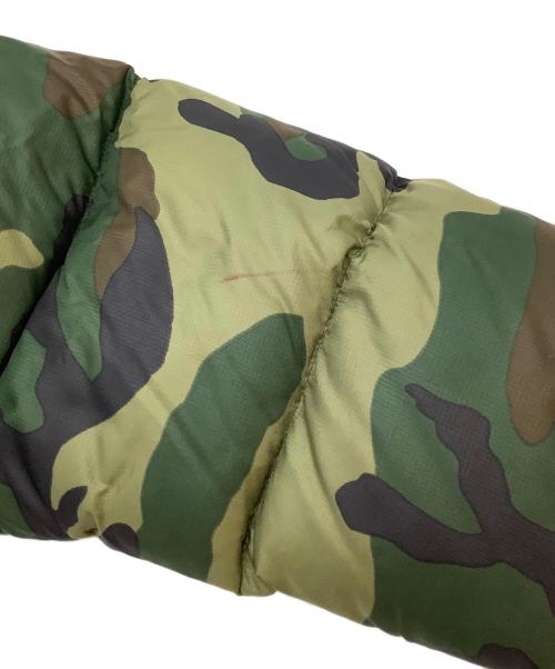 THE NORTH FACE（ザ ノース フェイス）THE NORTH FACE (ザ ノース フェイス) ダウンジャケット グリーン×ブラック サイズ:Mの古着・服飾アイテム