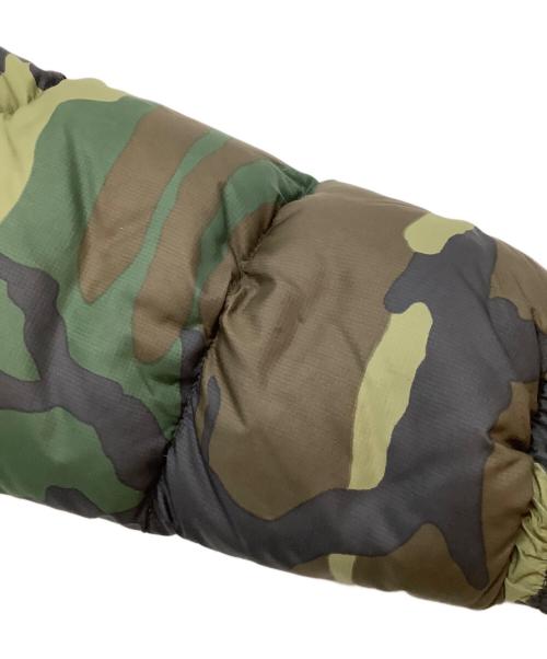 THE NORTH FACE（ザ ノース フェイス）THE NORTH FACE (ザ ノース フェイス) ダウンジャケット グリーン×ブラック サイズ:Mの古着・服飾アイテム