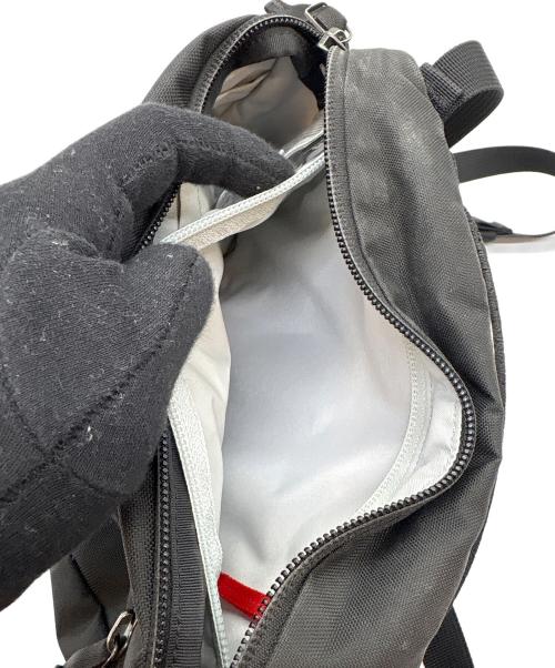 ARC'TERYX（アークテリクス）ARC'TERYX (アークテリクス) ショルダーバッグ ブラックの古着・服飾アイテム