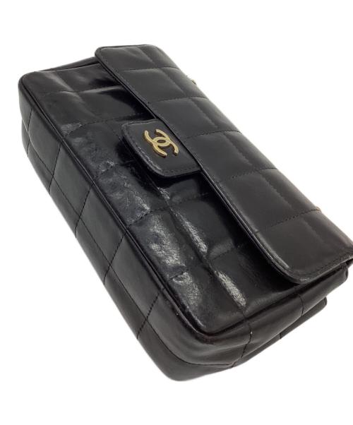 CHANEL（シャネル）CHANEL (シャネル) チェーンショルダーバッグ/チョコバー ブラックの古着・服飾アイテム