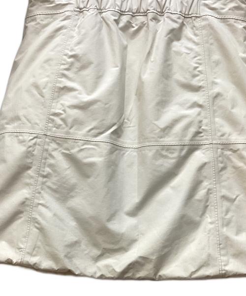 THE NORTH FACE（ザ ノース フェイス）THE NORTH FACE (ザ ノース フェイス) 中綿コート ホワイト サイズ:Mの古着・服飾アイテム