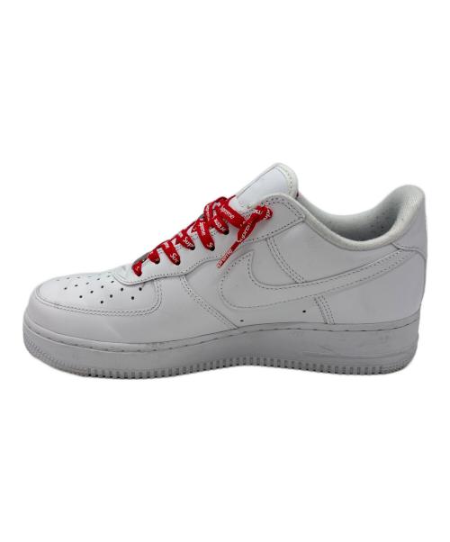 NIKE（ナイキ）NIKE (ナイキ) SUPREME (シュプリーム) ローカットスニーカーAir Force 1 Low ホワイト サイズ:27cmの古着・服飾アイテム
