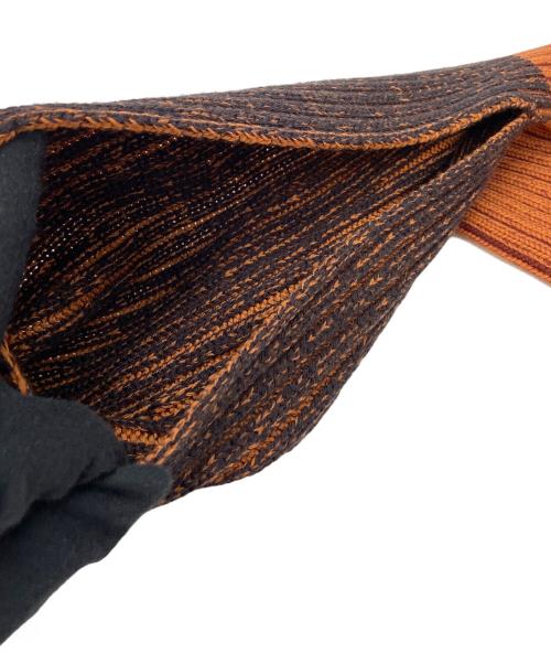 HOMME PLISSE ISSEY MIYAKE（オム プリッセ イッセイ ミヤケ）HOMME PLISSE ISSEY MIYAKE (オム プリッセ イッセイ ミヤケ) RB DRAWING SCARF オレンジ×ブラックの古着・服飾アイテム