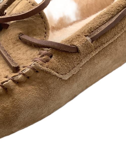UGG（アグ）UGG (アグ) モカシンシューズDAKOTA（ダコタ） ベージュ×ブラウン サイズ:24㎝の古着・服飾アイテム