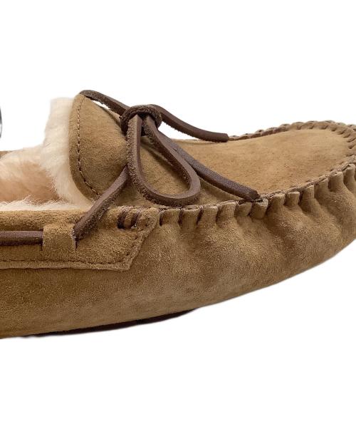 UGG（アグ）UGG (アグ) モカシンシューズDAKOTA（ダコタ） ベージュ×ブラウン サイズ:24㎝の古着・服飾アイテム