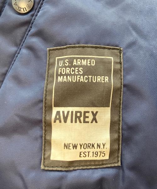 AVIREX（アヴィレックス）AVIREX (アヴィレックス) ジャケットNEW YORK HOODED AWARD JACKET ネイビー サイズ:Lの古着・服飾アイテム