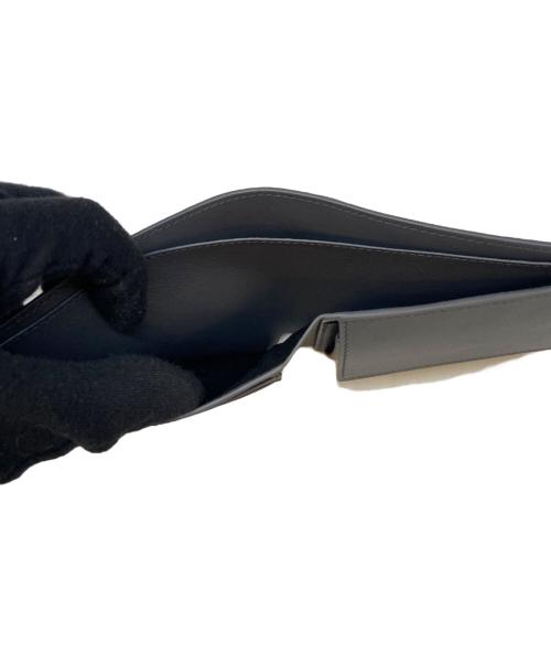 BALENCIAGA（バレンシアガ）BALENCIAGA (バレンシアガ) 2つ折り財布 グレーの古着・服飾アイテム