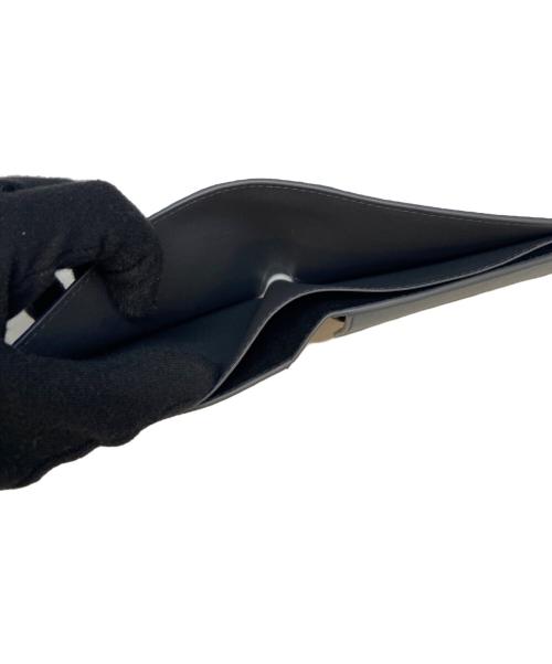 BALENCIAGA（バレンシアガ）BALENCIAGA (バレンシアガ) 2つ折り財布 グレーの古着・服飾アイテム