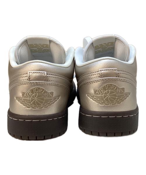 NIKE（ナイキ）NIKE (ナイキ) ローカットスニーカー ゴールド サイズ:27.5cmの古着・服飾アイテム