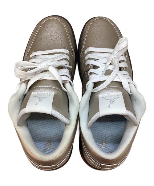 NIKE（ナイキ）NIKE (ナイキ) ローカットスニーカー ゴールド サイズ:27.5cmの古着・服飾アイテム