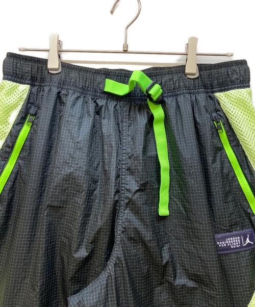JORDAN（ジョーダン）JORDAN (ジョーダン) ナイロンパンツ/エンジニアード ウーブン トラックスーツ ブラック×グリーン サイズ:XLの古着・服飾アイテム