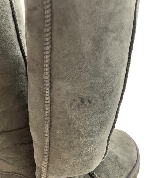 UGG（アグ）UGG (アグ) ムートンブーツ グレー サイズ:24の古着・服飾アイテム
