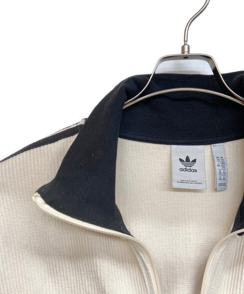 adidas（アディダス）adidas (アディダス) トラックジャケット アイボリー×ブラック サイズ:2XLの古着・服飾アイテム