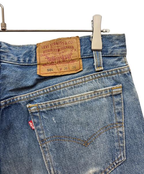 LEVI'S（リーバイス）LEVI'S (リーバイス) デニムパンツ/501/ボタン裏刻印552/1993年8月製造/MADE IN USA インディゴ サイズ:W36L36の古着・服飾アイテム