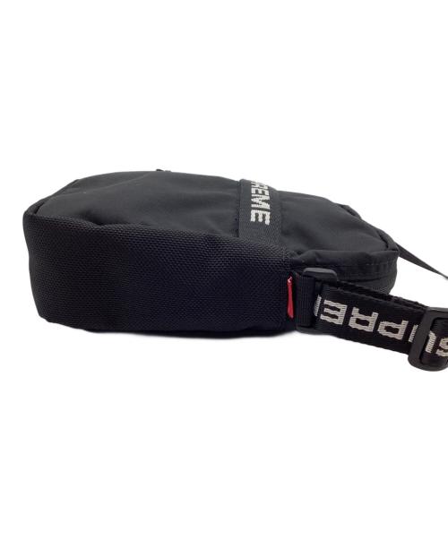 SUPREME（シュプリーム）SUPREME (シュプリーム) ショルダーバッグ ブラックの古着・服飾アイテム