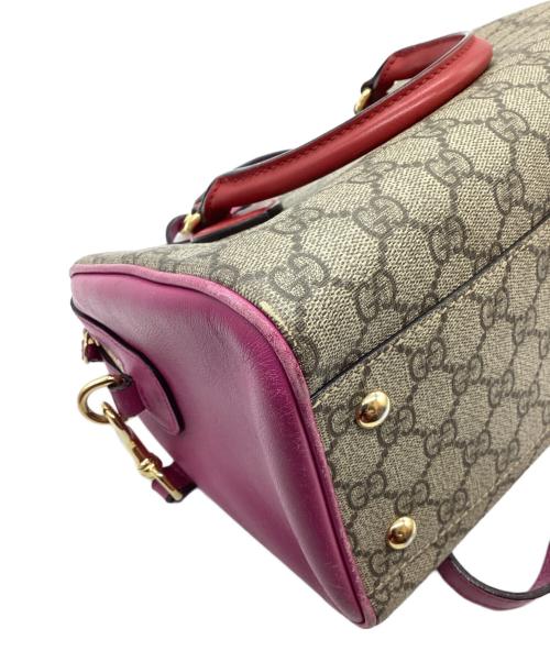 GUCCI（グッチ）GUCCI (グッチ) ボストンバッグ　アラベスク ショッキングピンクの古着・服飾アイテム