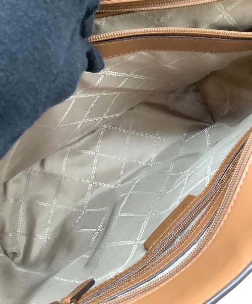 MICHAEL KORS（マイケル・コース）MICHAEL KORS (マイケル・コース) トートバッグ　ボイジャー ホワイトの古着・服飾アイテム