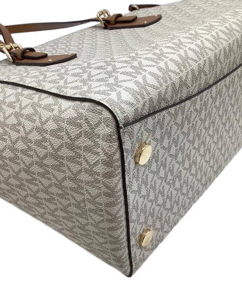 MICHAEL KORS（マイケル・コース）MICHAEL KORS (マイケル・コース) トートバッグ　ボイジャー ホワイトの古着・服飾アイテム