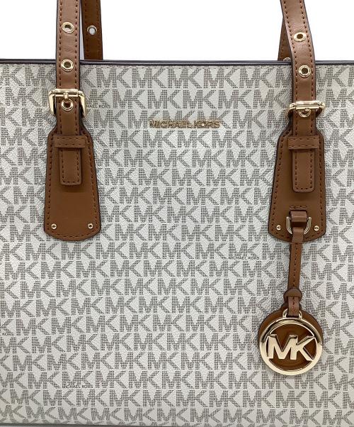MICHAEL KORS（マイケル・コース）MICHAEL KORS (マイケル・コース) トートバッグ　ボイジャー ホワイトの古着・服飾アイテム