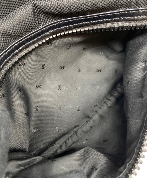 MICHAEL KORS（マイケル・コース）MICHAEL KORS (マイケル・コース) バックパック ブラックの古着・服飾アイテム