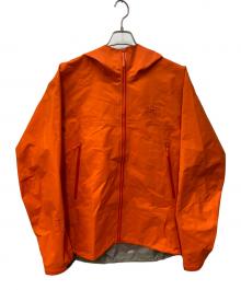 ARC'TERYX（アークテリクス）の古着「マウンテンパーカー/ベータジャケット」｜オレンジ
