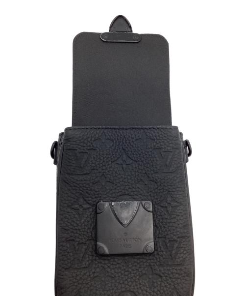 LOUIS VUITTON（ルイ ヴィトン）LOUIS VUITTON (ルイ ヴィトン) ショルダーバッグ/トリヨンモノグラム・Sロック ヴェルティカル･ウェアラブル ウォレット ブラックの古着・服飾アイテム