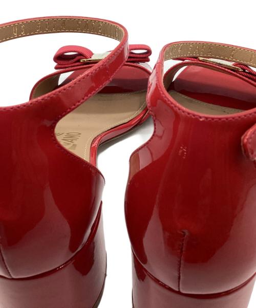 Salvatore Ferragamo（サルヴァトーレ フェラガモ）Salvatore Ferragamo (サルヴァトーレ フェラガモ) ストラップサンダル レッド サイズ:24cmの古着・服飾アイテム