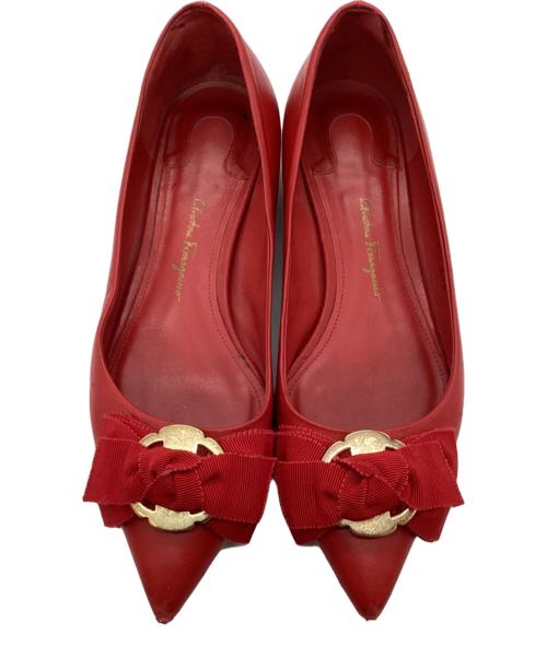 Salvatore Ferragamo（サルヴァトーレ フェラガモ）Salvatore Ferragamo (サルヴァトーレ フェラガモ) ポインテッドトゥパンプス レッド サイズ:23の古着・服飾アイテム