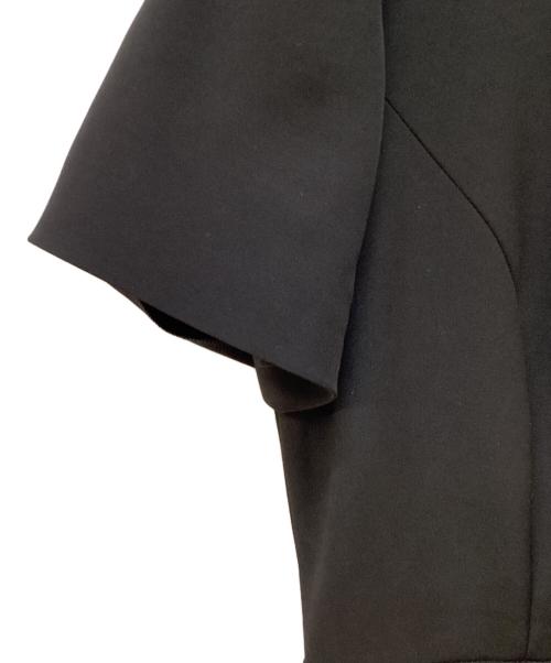 FOXEY NEWYORK（フォクシーニューヨーク）FOXEY NEWYORK (フォクシーニューヨーク) 半袖ワンピース ブラック サイズ:Mの古着・服飾アイテム