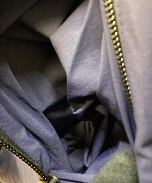 THE NORTH FACE（ザ ノース フェイス）THE NORTH FACE (ザ ノース フェイス) 中綿ジャケット ネイビー サイズ:Mの古着・服飾アイテム