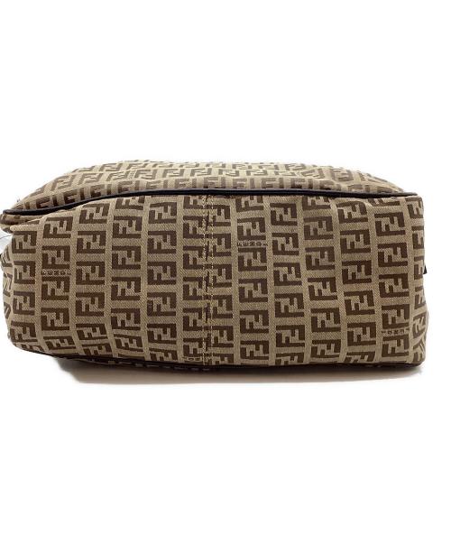 FENDI（フェンディ）FENDI (フェンディ) ハンドバッグ ブラウンの古着・服飾アイテム