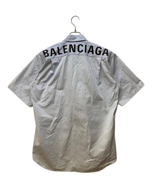 BALENCIAGA（バレンシアガ）BALENCIAGA (バレンシアガ) 半袖シャツ/バックロゴプリントBDシャツ ブルー サイズ:37の古着・服飾アイテム